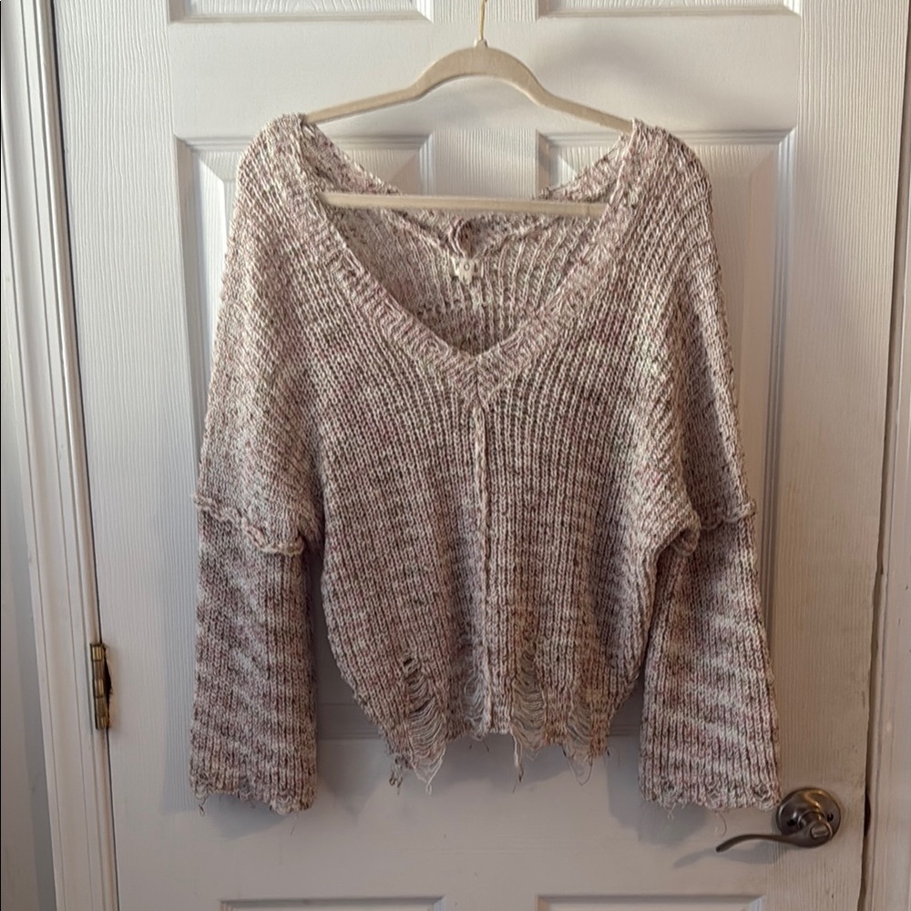 Cozy Knit V-Neck Sweater in Cream